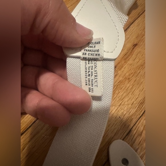 Elegant White Men's Suspenders - Picture 2 of 4